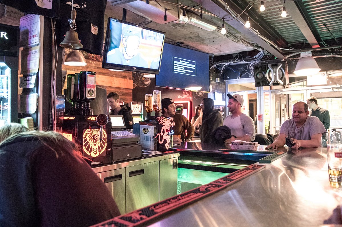 PIRANHA BAR